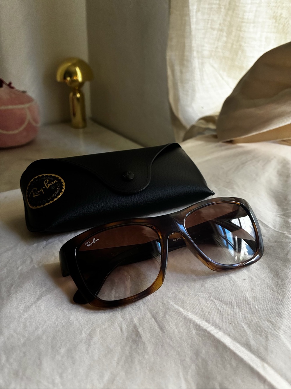 Ray-Ban Sunglasses Classic